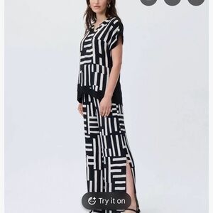 Honey & Beau Black and Cream Wide Leg Graphic Stripe Pants